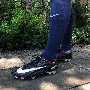 Women’s Nike Mercurials / size 7.5 / soccer cleats
